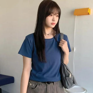 Esto Round Short Sleeve Tee