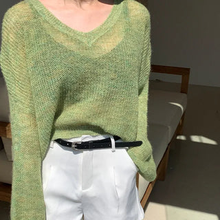 Izlet V-neck Loose Fit Knit