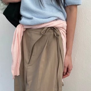 Roberti Wavy Ribbon Elastic Waist Wide Slacks