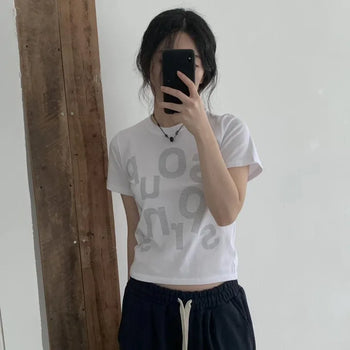 Lettering semi-cropped short-sleeve tee