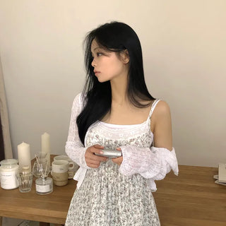 Skinny fit covering the back of the hand, Summer boucle see-through U-neck round semi-cropped long-sleeve knit cardigan
