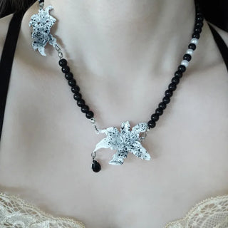 Black Flower Necklace