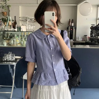 Pussy check collar blouse