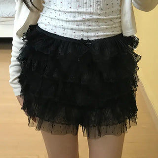 Patterned lace shorts