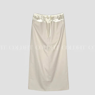 Layered banding skirt