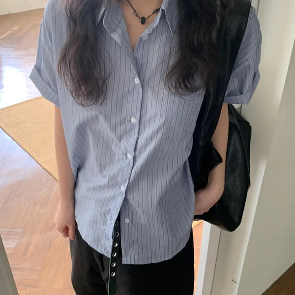 Peony short-sleeve striped shirt