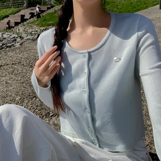 Near Pendant Semi-Crop Knit Cardigan