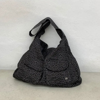 New Arrival   3D Pocket Leopard Print Shoulder Bag