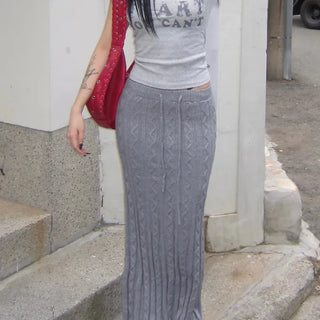 low-waisted knit mermaid skirt maxi skirt