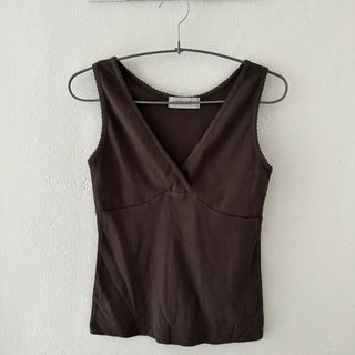 Tana Lace V-Neck Slim Fit Ribbed Sleeveless Top