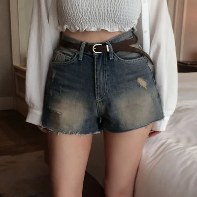 Groming high-fit denim shorts