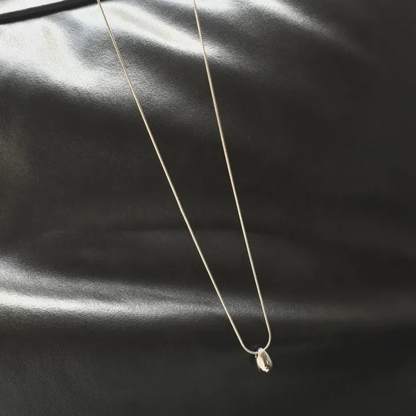 STONE LONG NECKLACE