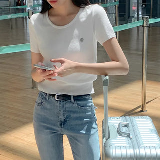 Sony Pendant Round Neck Short Sleeve Knit