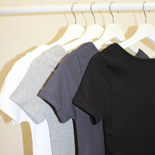 Deep U-neck Basic Short Sleeve T-shirt