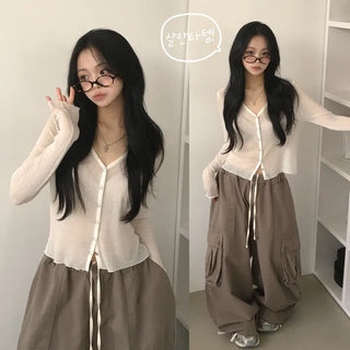 Delicate fit covering the back of the hands, thin ribbed V-neck, delicate slim fit, must-have summer long-sleeve cardigan