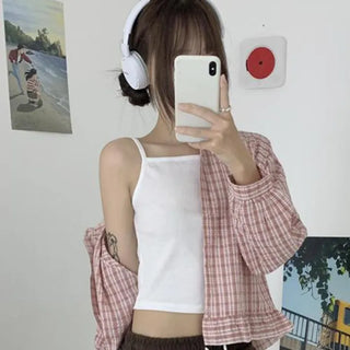 Front cropped daily sleeveless top