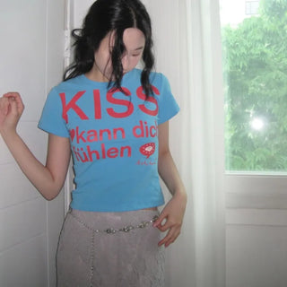 Kiss Crop T-shirt