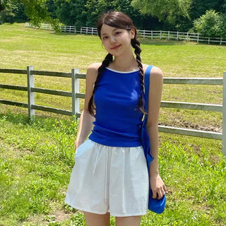 Yurel Contrast Line Sleeveless Top