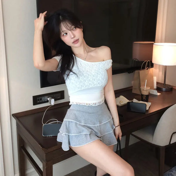 Hessilly Lace One-Shoulder T-Shirt [Modal 38%]