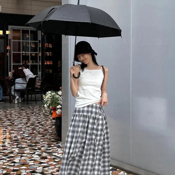 BUTTON Roy Check Shirred Skirt