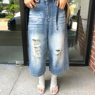 Damaged 7/8 Denim