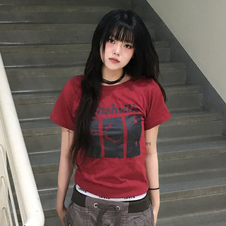 Betty Vintage Printed U-Neck Tee