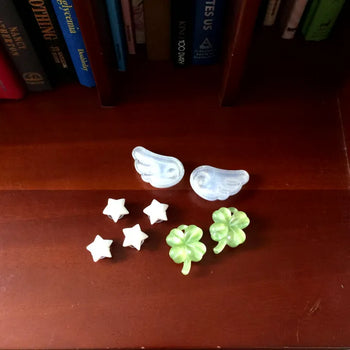 Special Feature (8 pcs) Lucky Wishcore Schwitz Set Angel Wings Four-Leaf Clover Star Shoe Decor Slipper Parts Charm Silver Lucky Shoe Decor Set