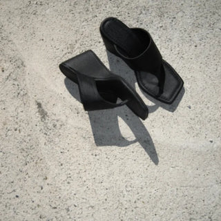 gator line wedge heels