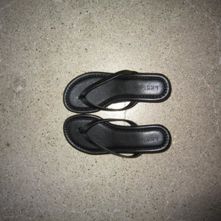flip-flops