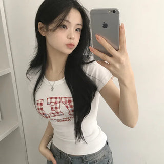 Figure-flattering U-neck Check Lettering Loose Sleeves Delicate Slim Fit Short Sleeve T-shirt