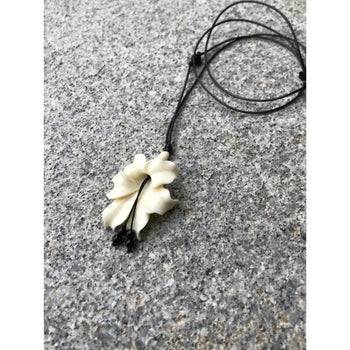 Lily Necklace