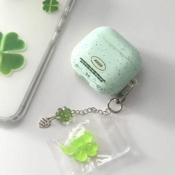 IO Mint Dot Four-Leaf Clover Keyring Set AirPods Case