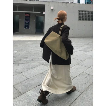 Vant Shoulder Bag (2 colors)