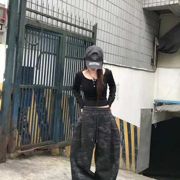 Unisex Rouge Wide Camo Sweatpants (2 colors)