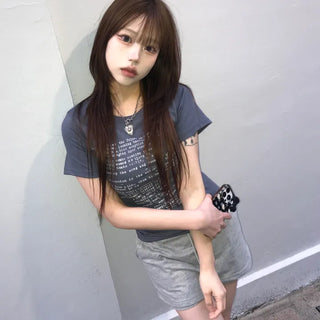 Siyu Hip Girl Typography Short Sleeve T-shirt (2 colors)