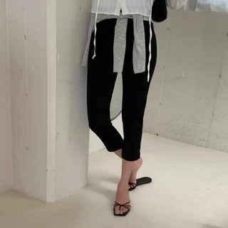 Lumped Spandex Slit Elastic Waist 9/10 Length Capri Pants