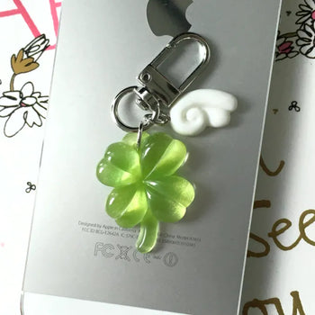 Special Feature (9 colors) Mini Winged Four-Leaf Clover Keyring Lucky Phone Strap Cheering Loop Gift for CSAT AirPods Formica Clover Bag Hanger Friendship Item Phone Decor Bag Decor