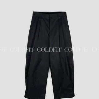 Low-rise pintuck trousers