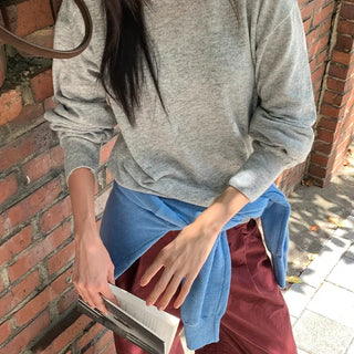Lorelei Delicate Fit Round Long Sleeve Knit