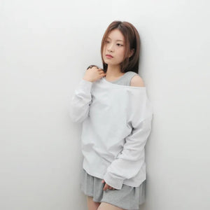 off shoulder