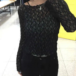 Muse Flower Lace Slim Fit Long Sleeve T-shirt