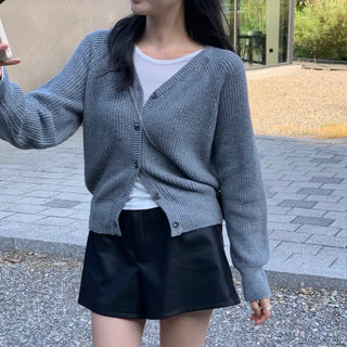 Elmo Wool Hazzi V-Neck Knit Cardigan