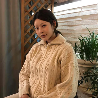 Avant-garde Turtleneck Cable Knit Half-Zip
