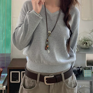 V-neck cropped knit at Sachi