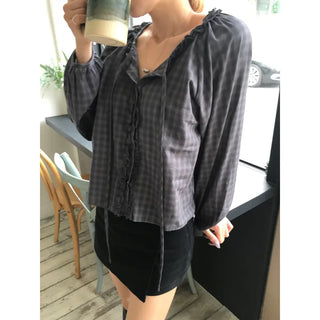 Frill Check Blouse (2 colors)