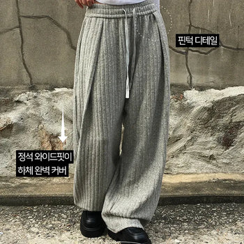 Molly Pintuck Ribbed Line Knit Pants