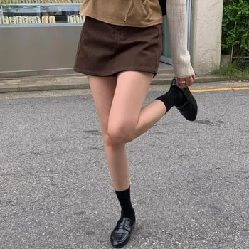 Robel Denim Shorts Skorts Autumn Wedding Guest Look