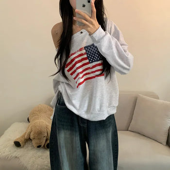 [Delicate..] Washington Loose Fit One-Off Shoulder Sweatshirt
