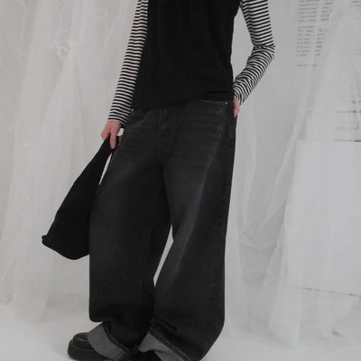 Vintage black denim rolled-up loose pants