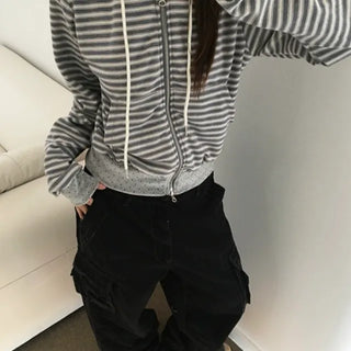 *Vintage Mood* Ivory Striped Zip-Up Hoodie